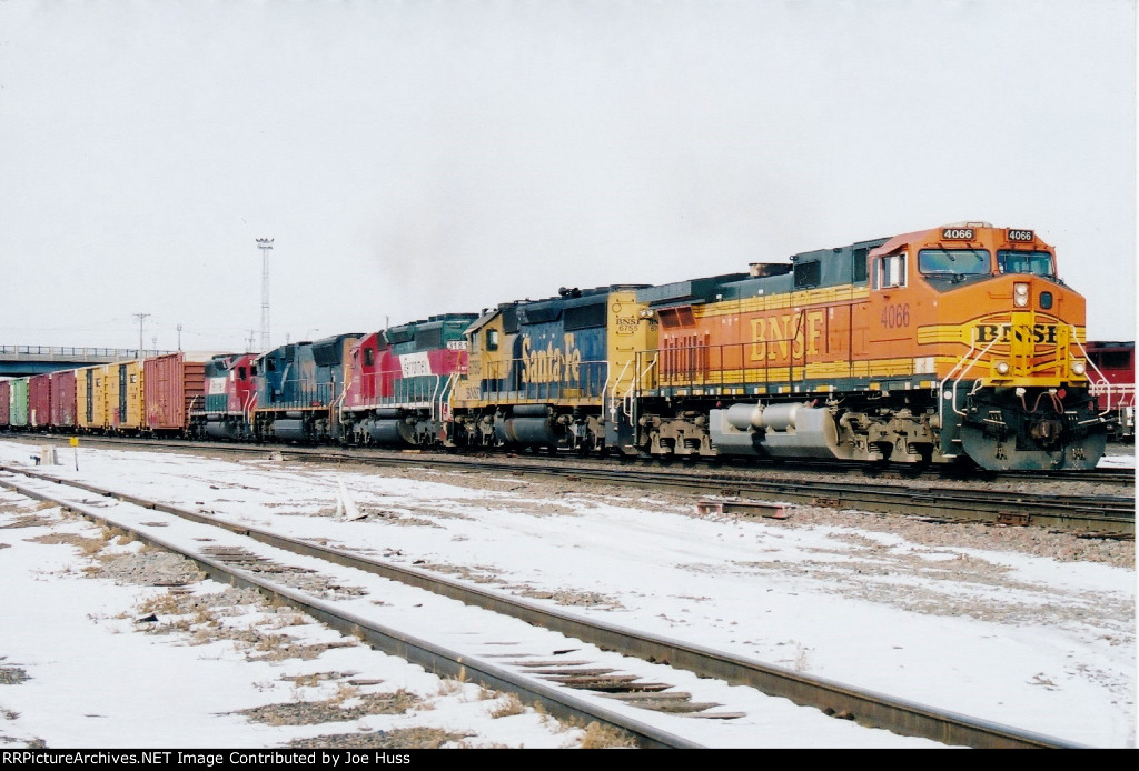 BNSF 4066 East